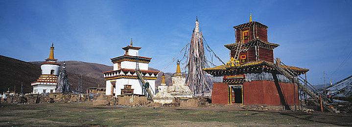 恐怖游戏《Displacement》预告 疯狂杀出血路